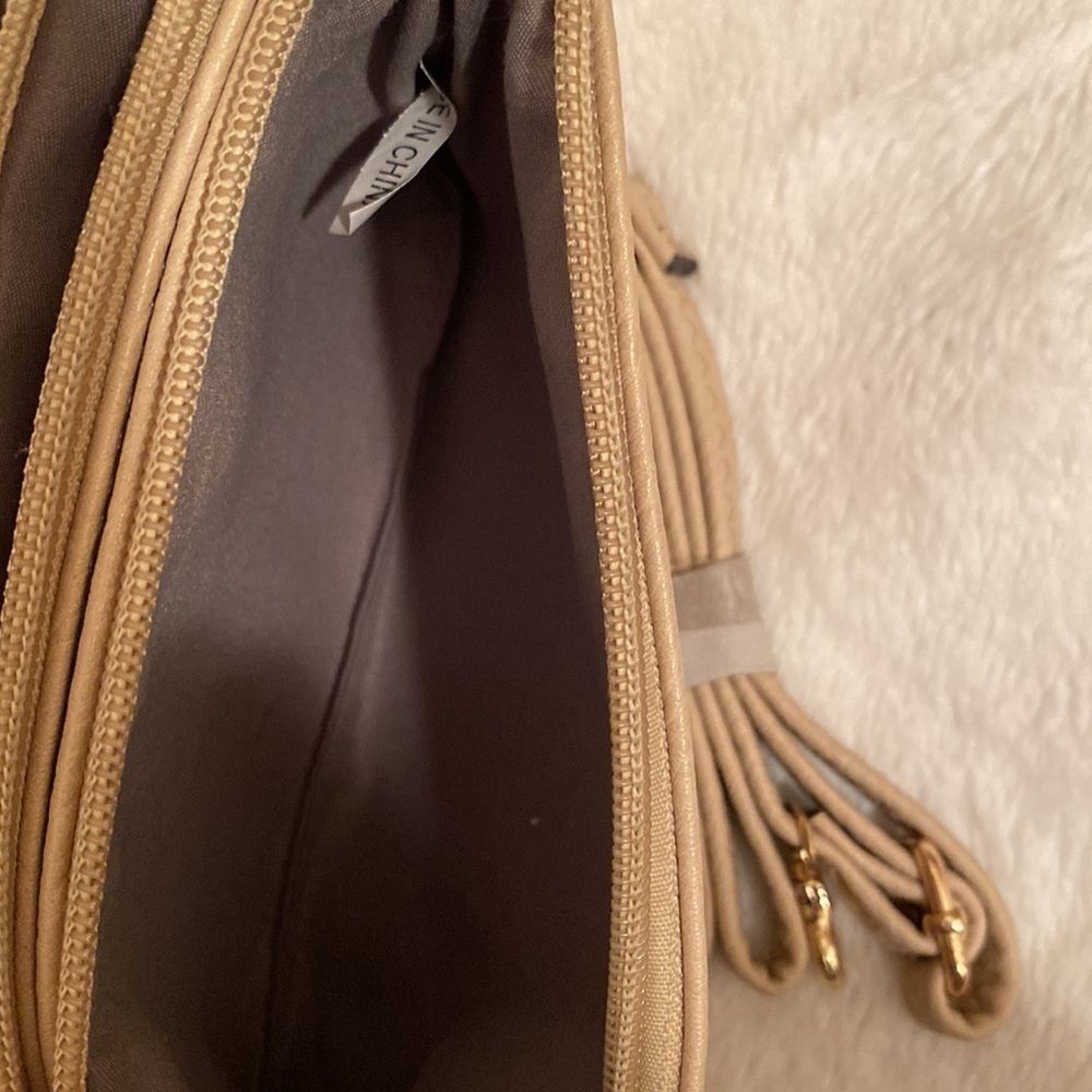 3 large compartment clutch wallet - Picture 7 of 7